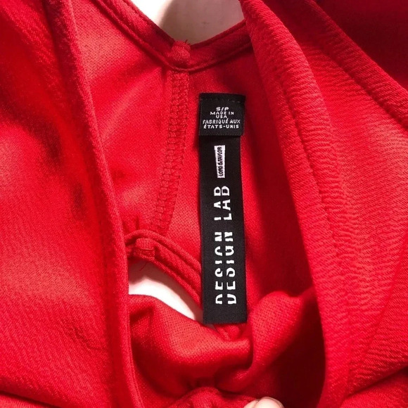 Design Lab Cutout Back  Top - Picture 6 of 8